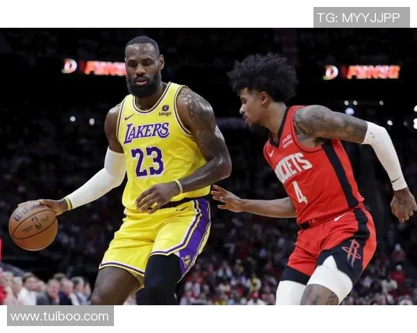 火箭与湖人激战回顾2015年3月13日精彩瞬间与赛后分析